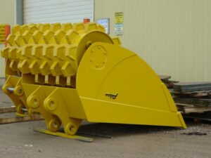 Felco Roller Compaction Bucket 18x40 - Wt. Class 10-32K 231770